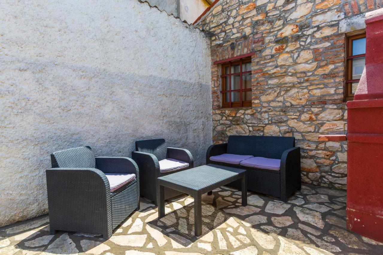 Lilo Lavender Apartment Loborika Bagian luar foto